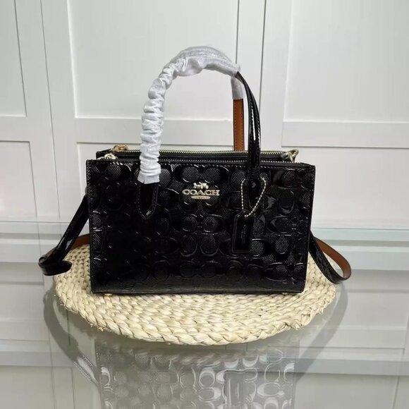 Coach Lana Shoulder Bag 23